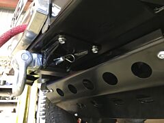 D44 - Clubman Winch Bumper Bolt On Front Receiver Bracket