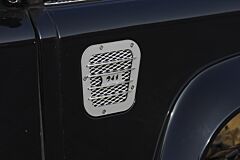 D44 - Defender Side Vent Right Silver & Silver