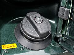 DA1227 Discovery 2 Locking Fuel Cap Kit