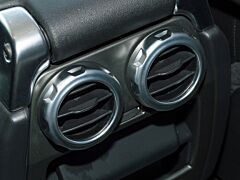 Discovery 4 Rear Air Outlet Ring Trim Kit