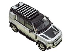 NEW LAND ROVER DEFENDER 110 INDUS SILVER 1:76