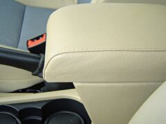 FREELANDER 2 ARMREST - RHD