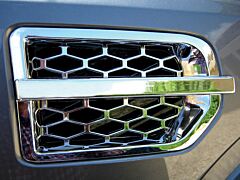 Side Grille RHS Chrome - Discovery 3