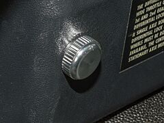 Defender Fuse Box Screw Silver