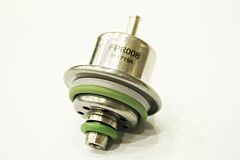 FULE PRESSURE REGULATOR