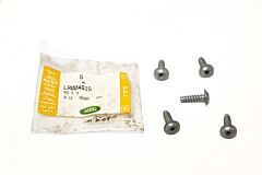 LR004615 - SCREW