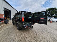 D44 - Discovery 2 Rear Door Stay