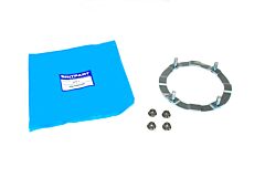 RING-RETAINING METRIC WITH NUTS