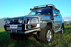 Safari - Nissan Patrol Y61 V-Spec Snorkel 2004 to 2016