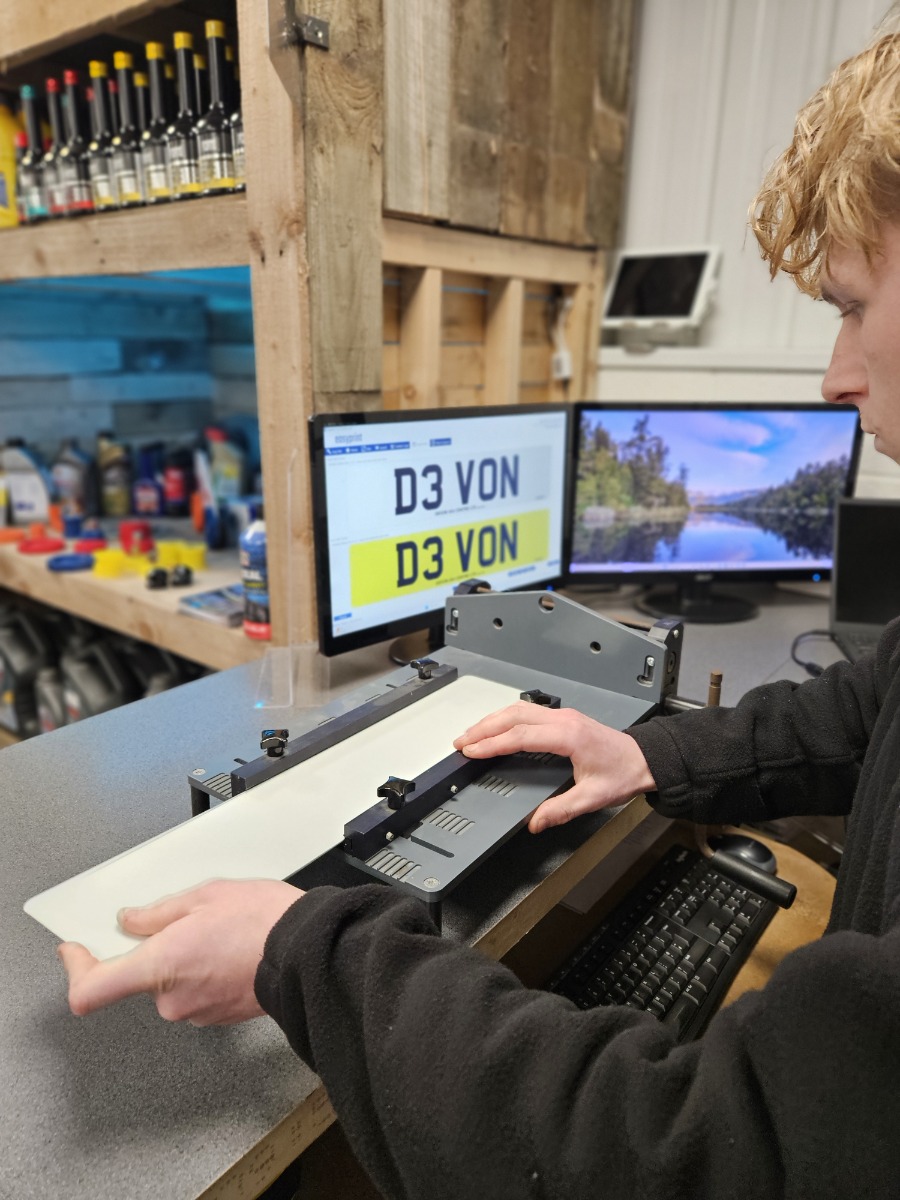 Custom off-road preparation on a 4x4